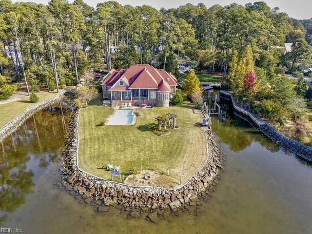 1329 Chewink CT, Virginia Beach, VA 23451