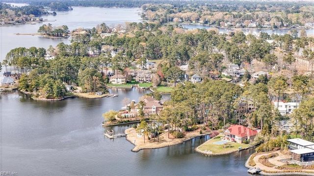 1329 Chewink CT, Virginia Beach, VA 23451