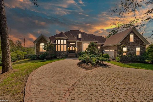 1329 Chewink CT, Virginia Beach, VA 23451