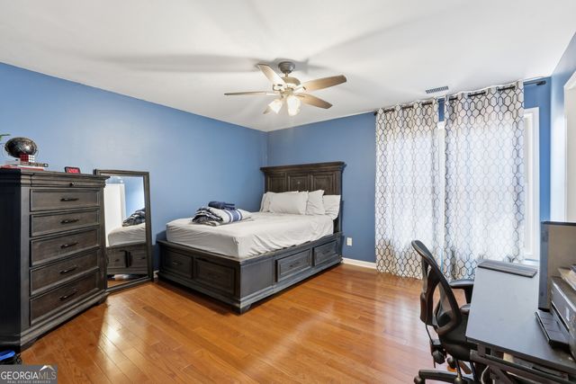5653 Tuxedo Drive, Douglasville, GA 30135