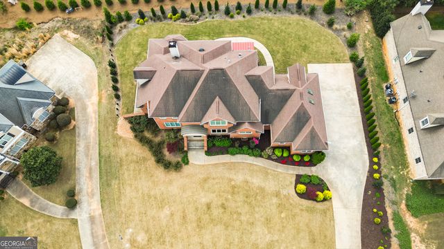 5653 Tuxedo Drive, Douglasville, GA 30135