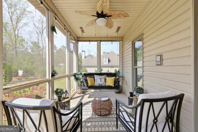 5653 Tuxedo Drive, Douglasville, GA 30135