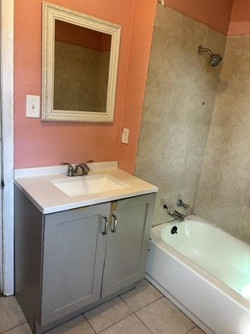 322 1st Avenue, Redwood City, CA 94063