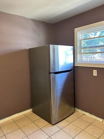 322 1st Avenue, Redwood City, CA 94063