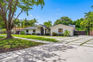 17701 SW 87th Avenue, Palmetto Bay, FL 33157
