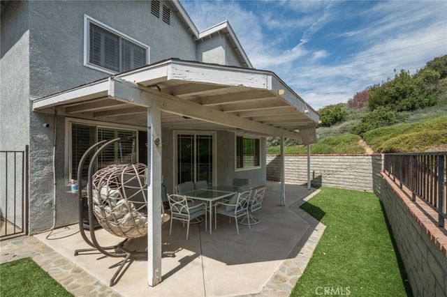 28454 Evergreen, Saugus, CA 91390