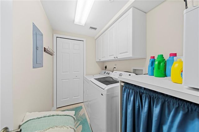 1781 Four Mile Cove PKWY 131, Cape Coral, FL 33990