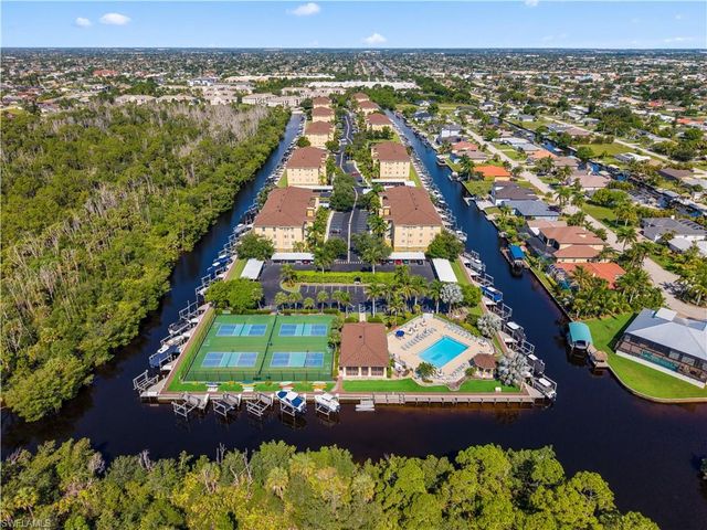 1781 Four Mile Cove PKWY 131, Cape Coral, FL 33990
