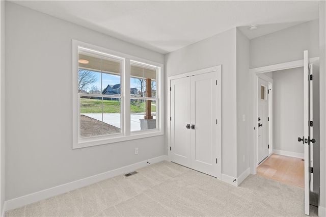 25995 W 140th Street, Olathe, KS 66061