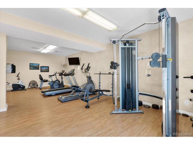 2301 E Fremont Ave Y-Y06, Centennial, CO 80122