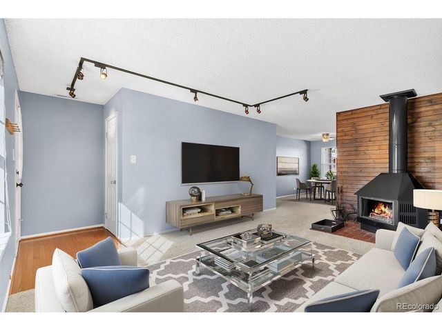 2301 E Fremont Ave Y-Y06, Centennial, CO 80122