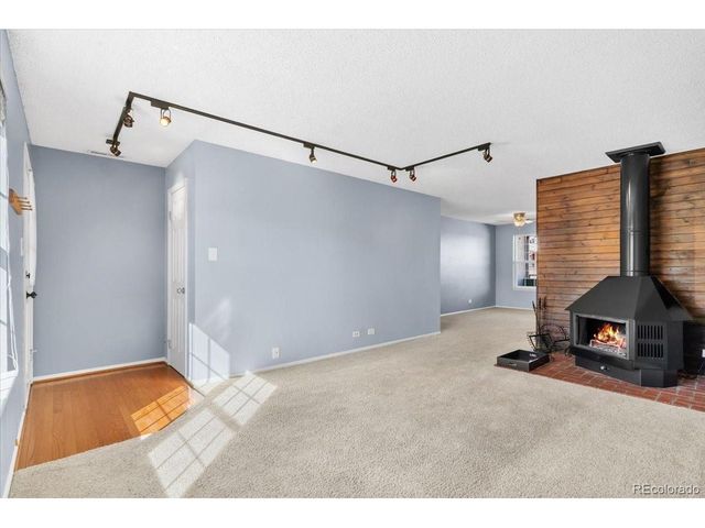 2301 E Fremont Ave Y-Y06, Centennial, CO 80122