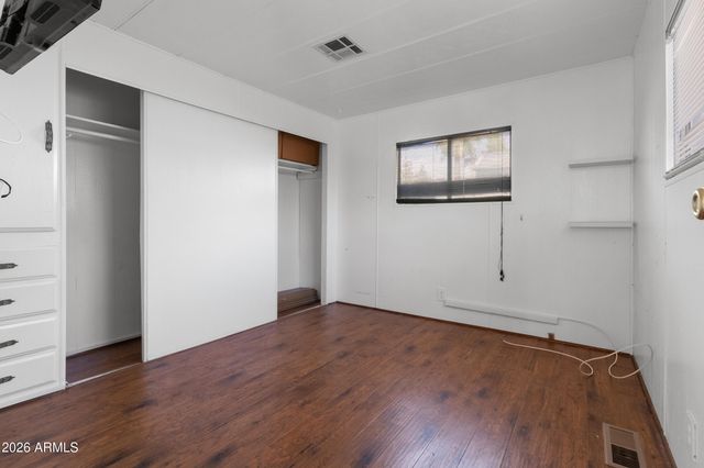 535 S ALMA SCHOOL Road 39, Mesa, AZ 85210