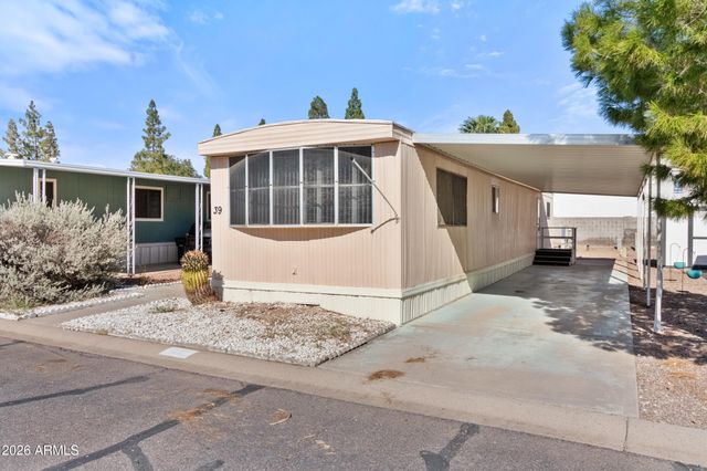 535 S ALMA SCHOOL Road 39, Mesa, AZ 85210