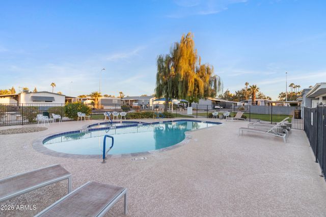535 S ALMA SCHOOL Road 39, Mesa, AZ 85210