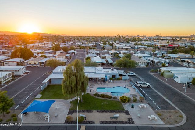 535 S ALMA SCHOOL Road 39, Mesa, AZ 85210