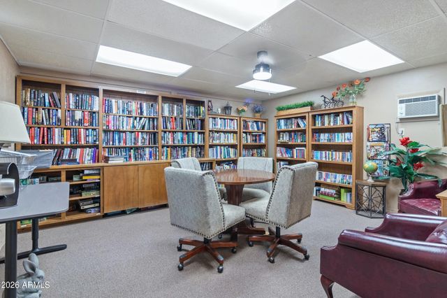 535 S ALMA SCHOOL Road 39, Mesa, AZ 85210