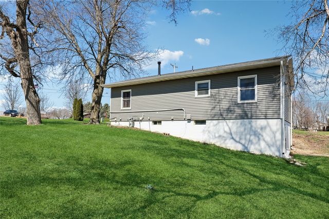 500 Harrison Avenue, Grinnell, IA 50112