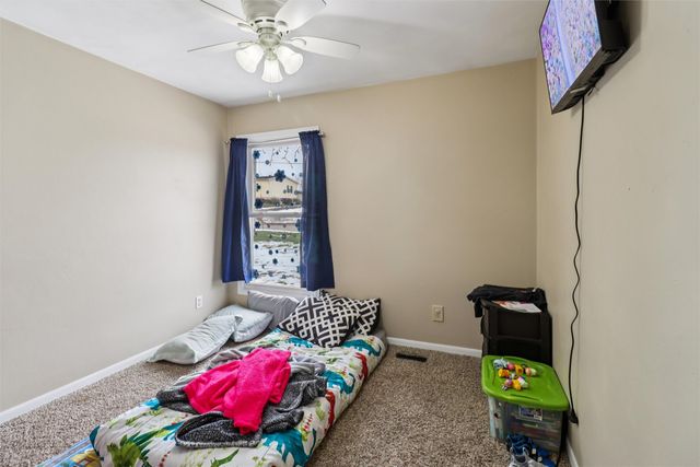 500 Harrison Avenue, Grinnell, IA 50112