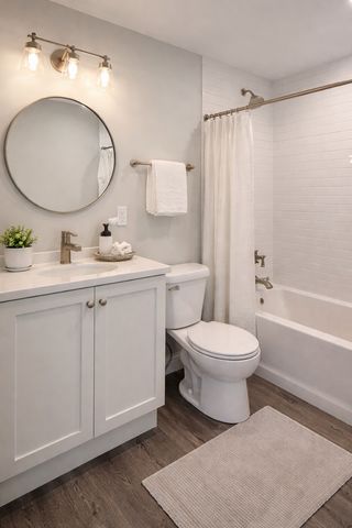 105 N Pearl Street, Willow Springs, IL 60480