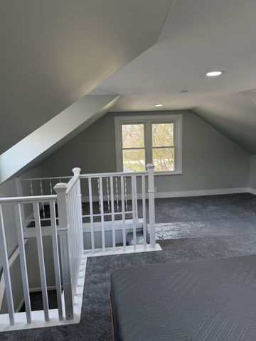 105 N Pearl Street, Willow Springs, IL 60480