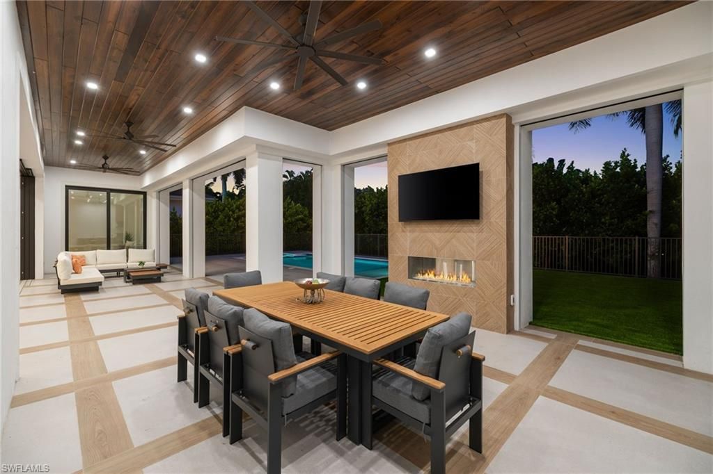 3280 Crayton RD, NAPLES, FL 34103 — photo 3