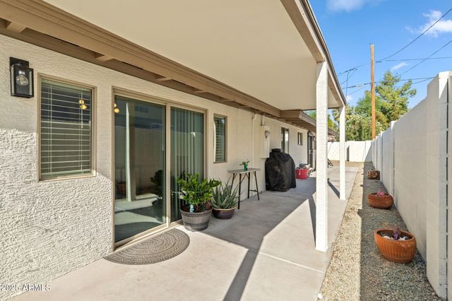3901 N 19TH Street, Phoenix, AZ 85016
