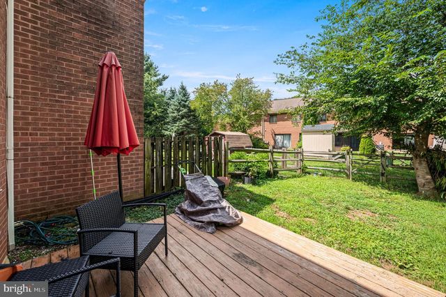135 CAERNARVON CT, Exton, PA 19341