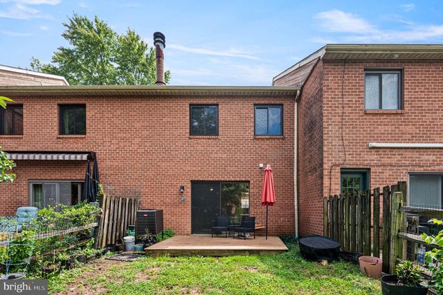 135 CAERNARVON CT, Exton, PA 19341
