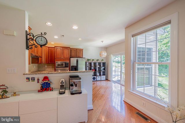 2392 S WHITTMORE, Furlong, PA 18925