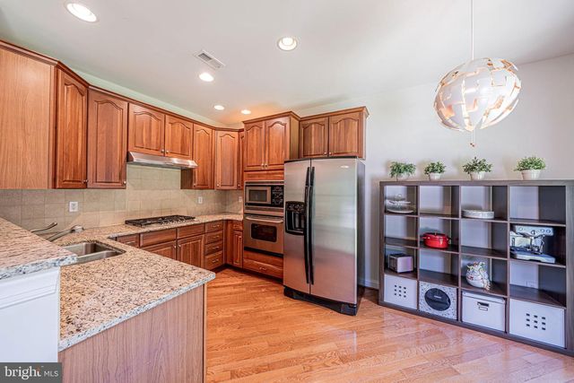 2392 S WHITTMORE, Furlong, PA 18925