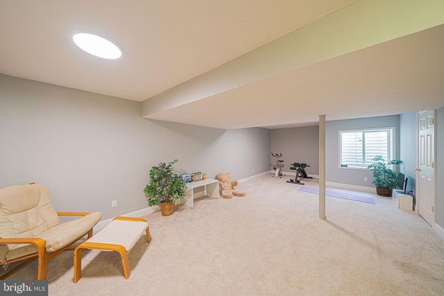 2392 S WHITTMORE, Furlong, PA 18925