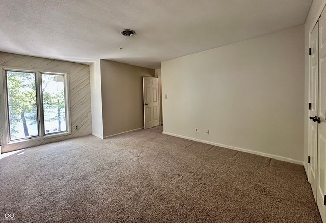 2001 E Ely Court, Martinsville, IN 46151