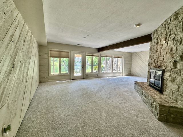 2001 E Ely Court, Martinsville, IN 46151