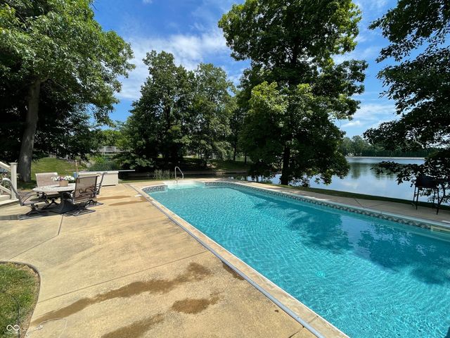 2001 E Ely Court, Martinsville, IN 46151