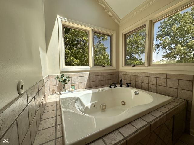 2001 E Ely Court, Martinsville, IN 46151