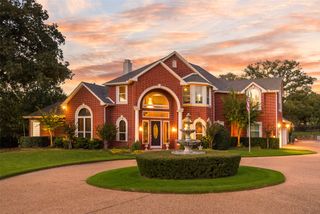 2816 Guardian Court, Flower Mound, TX 75022