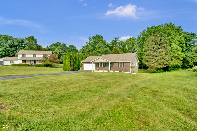 935 S County Road 185 E, North Vernon, IN 47265