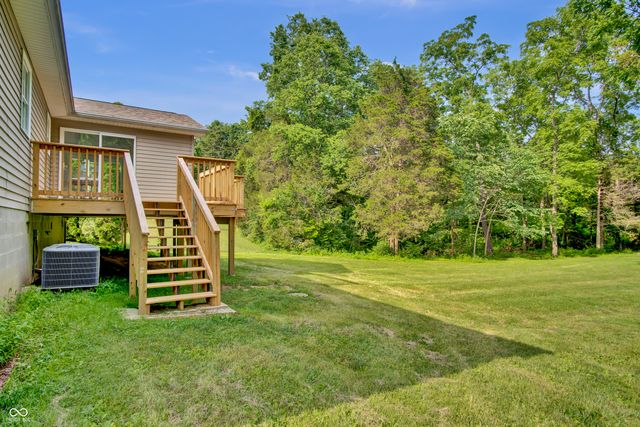 935 S County Road 185 E, North Vernon, IN 47265