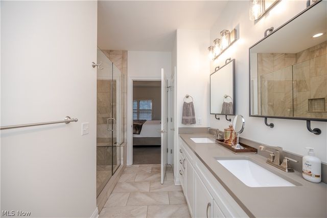 2939 Briarwood Court, Poland, OH 44514