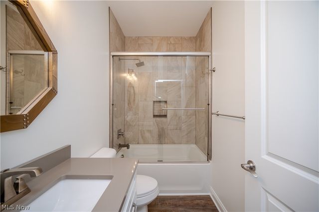 2939 Briarwood Court, Poland, OH 44514