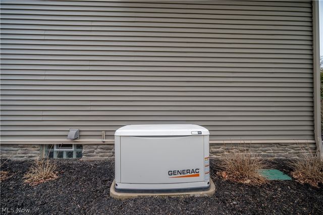 2939 Briarwood Court, Poland, OH 44514