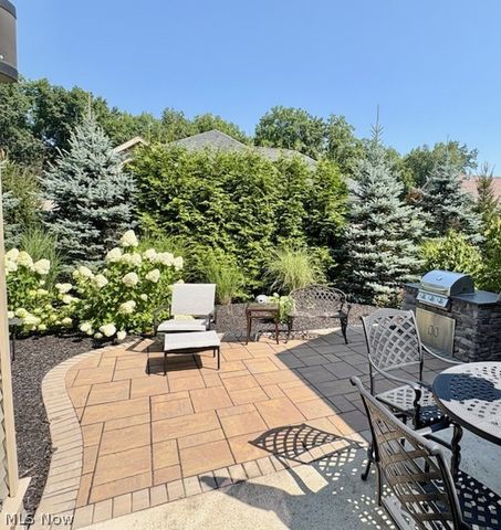 2939 Briarwood Court, Poland, OH 44514