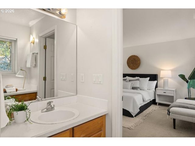 7415 Sw NEPTUNE Ter, Beaverton, OR 97007