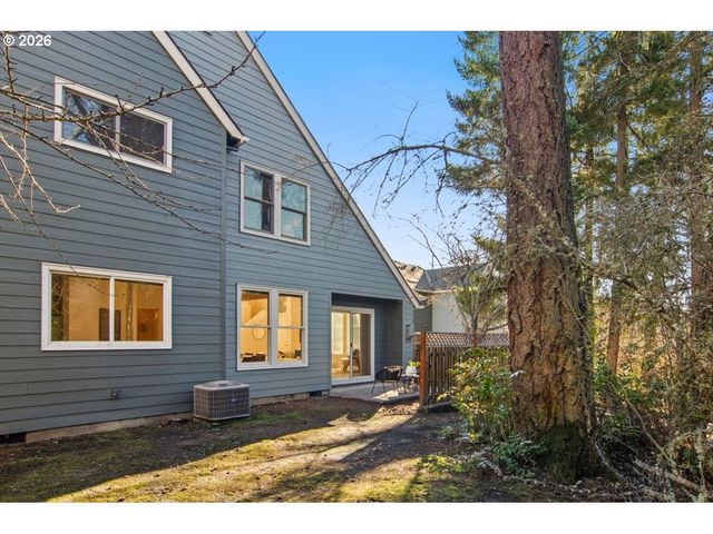 7415 Sw NEPTUNE Ter, Beaverton, OR 97007