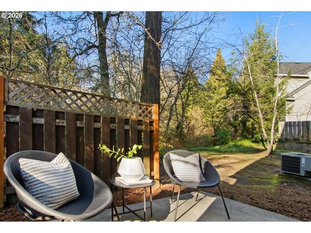 7415 Sw NEPTUNE Ter, Beaverton, OR 97007