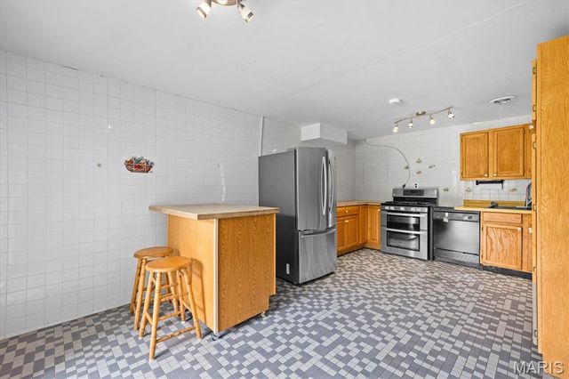 6300 State Route 4, Worden, IL 62097