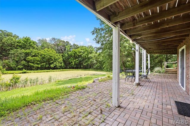 6300 State Route 4, Worden, IL 62097