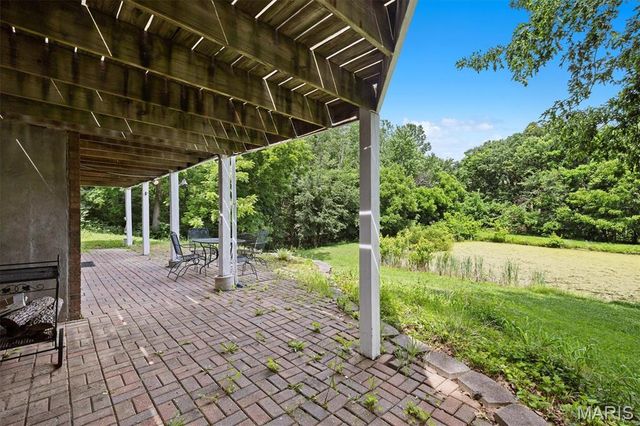 6300 State Route 4, Worden, IL 62097