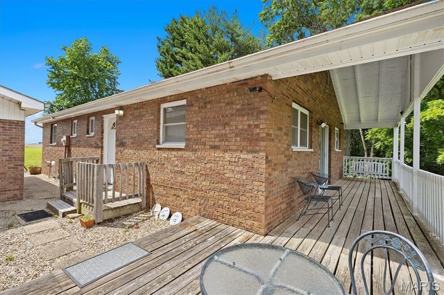 6300 State Route 4, Worden, IL 62097